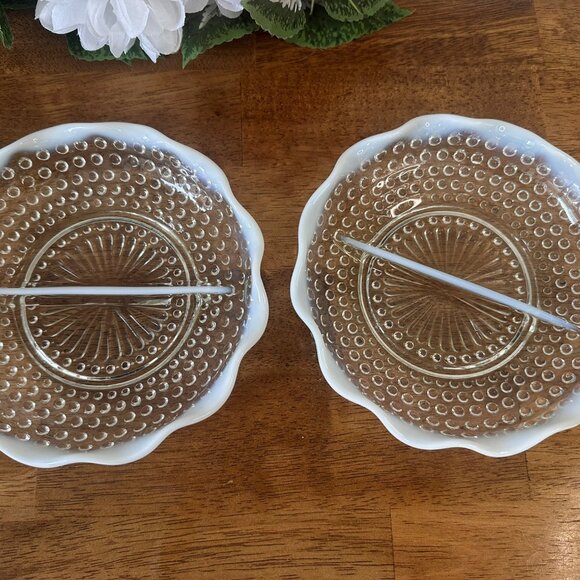 Pair of Anchor Hocking Moonstone Hobnail Divided Dishes Opalescent Depression - Picture 5 of 5